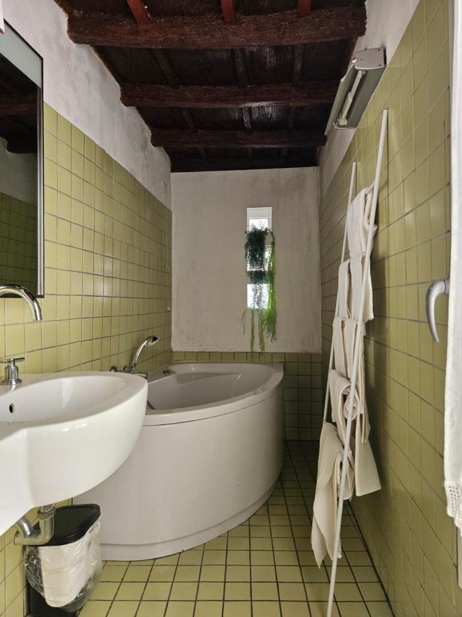 Apartmán Vm Siro Comi Pavia Exteriér fotografie
